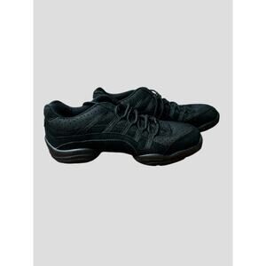 Capezio Rock It DS24 dance shoes size 8 but fit like a 7. Black suede mesh.